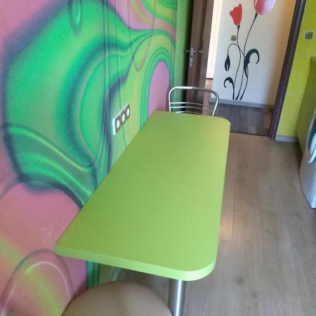 Brivibas 25 Apartamenti Ventspils Exteriér fotografie
